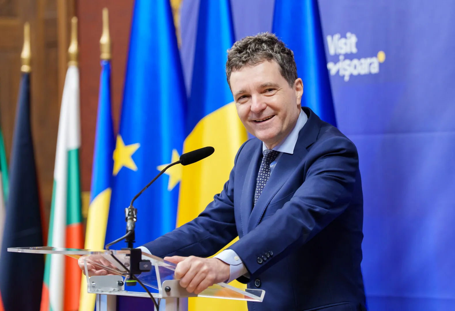 VIDEO Nicușor Dan explică ce e marea corupție despre care a izbucnit de 1 Decembrie: Nu vreau să zic stat paralel!