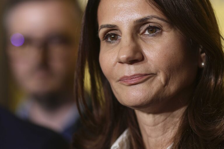 EXCLUSIV. Acum ultimul sondaj AtlasIntel. Ce categorii au împins-o în calcule pe Anca Alexandrescu pe locul 1, aproape la egalitate cu Băluță. Cum stau Cătălin Drulă și Ciprian Ciucu