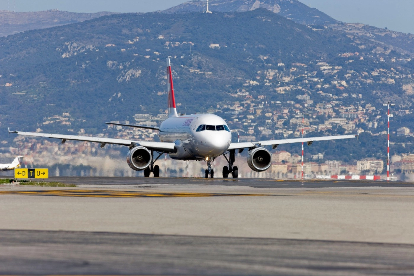 Noi defecțiuni la avioanele Airbus: „Pe măsură ce rezolvăm o problemă, apare alta”