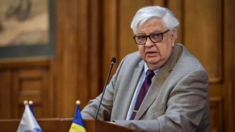 Cum să fii propriul ministru de Finanţe. Mircea Coșea răspunde printr-o carte-eveniment