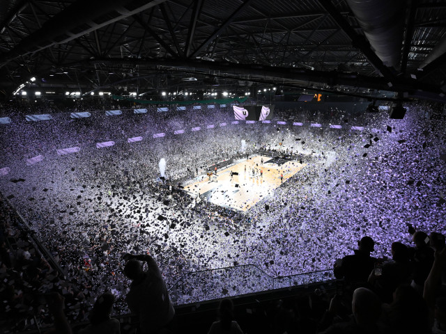 U-BT Cluj-Napoca, aproape de o mare surpriză cu Partizan Belgrad! Atmosferă incendiară creată de 10.000 de fani