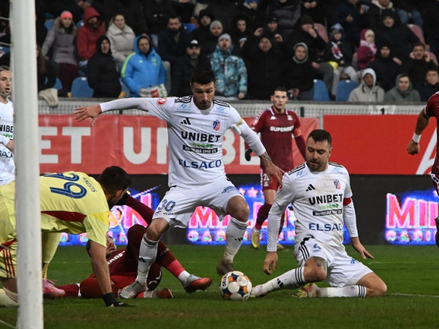 Gâlcă a spus ce l-a deranjat după meciul de la Botoșani + reacție după ratarea lui Petrila