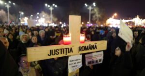 A patra zi de proteste pentru Justiție în București, în marile orașe și în Diaspora: „Voi schimbați complete ca pe șosete”