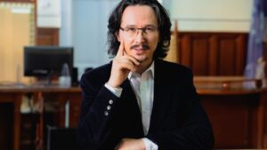 Cristi Danileţ îi cere Liei Savonea să plece din magistratură: „Să vă scrieţi scrisoarea de demisie şi să plecaţi la pensie”