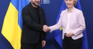 UE acordă Ucrainei un împrumut masiv de 90 de miliarde de euro. Viktor Orbán, critic: „A da bani înseamnă război”