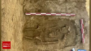 Amfore africane vechi de 1.700 de ani, descoperite în morminte antice din Constanța. ”Putem găsi povești fabuloase”