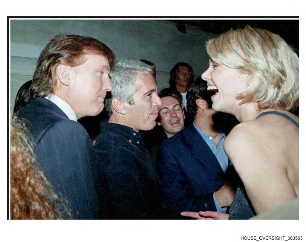 Noi documente publicate din dosarul lui Jeffrey Epstein conțin indicii că Trump a zburat de mai multe ori cu avionul privat al infractorului sexual
