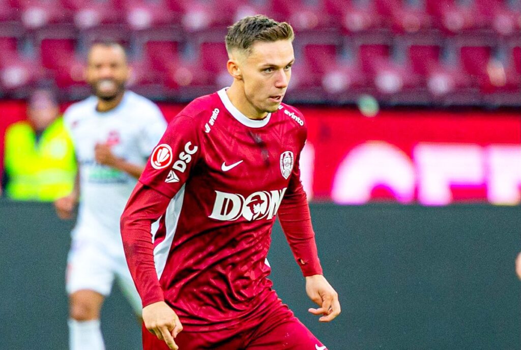 Louis Munteanu, prima reacție după ce a purtat tricoul celor de la FCSB: „De asta am făcut gestul!”