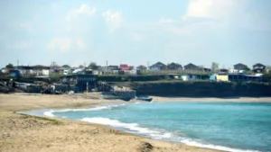 Staţiunile din România, afectate de modul în care s-a construit în ele. În loc de hoteluri, s-a mers pe apartamente