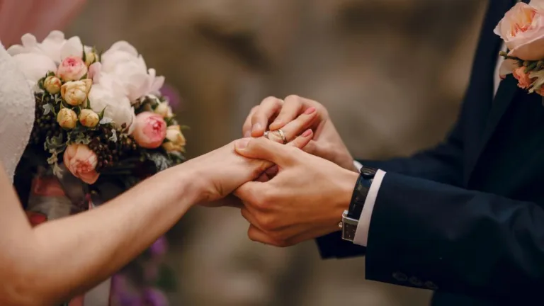 Planifici o nuntă în 2026? Vezi perioadele în care NU se fac cununiile religioase