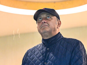 Dan Șucu are concurență pentru transferul lui Edin Dzeko