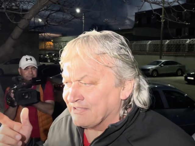 Dănuț Lupu: ”I-au pus sabia la gât soției mele”