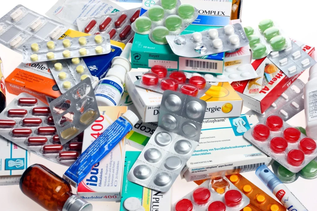 Românii vor plăti mai mult pentru medicamente. Vor aștepta și mai mult pentru tratamentele inovative