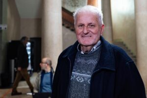 Pedeapsa primită de pensionarul care i-a spart un ou în cap liderului extremei drepte franceze