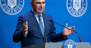 „Nu mai puteam continua așa”: Guvernul explică de ce a majorat impozitele pe proprietăți și mașini