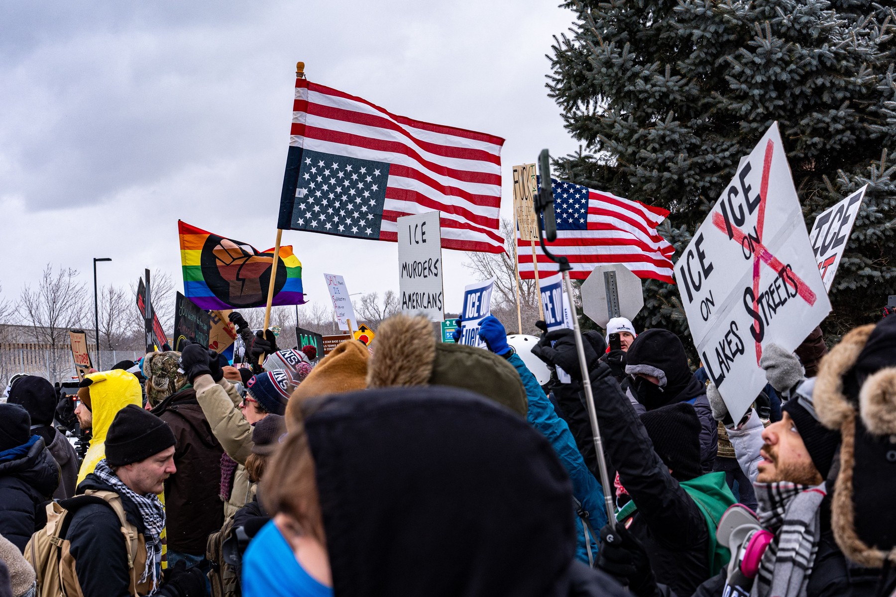 Interviu cu un român care trăiește de 20 de ani în Minnesota, unde Trump a spus că poate trimite armata. „Soluția pentru când vine întunericul? Încercăm să ne educăm copiii cu drag de oameni”
