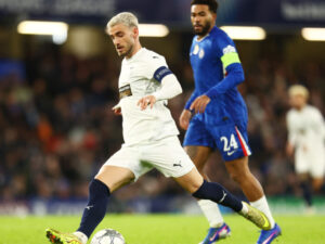 Ar fi fost surpriza serii în UCL! Vlad Dragomir, numărul 1 la Pafos. Ciprioții, aproape de un rezultat uriaș