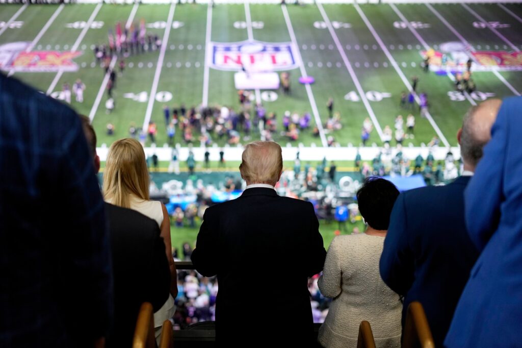 Motivul pentru care Donald Trump nu va fi în tribune la Super Bowl-ul din acest an