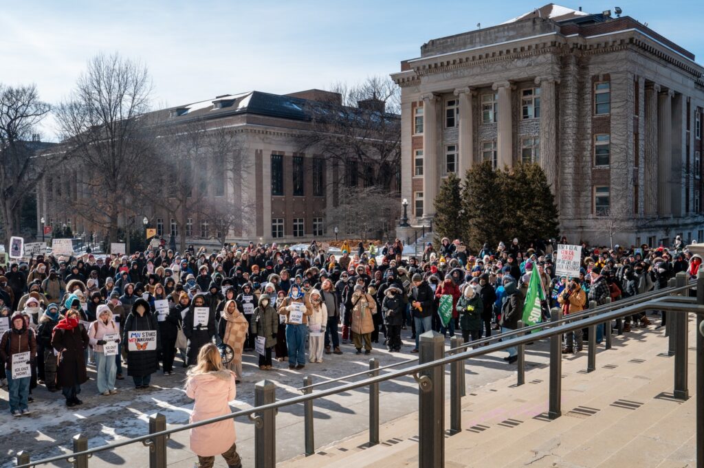 Sprijinul americanilor pentru politica lui Trump în domeniul imigrației a ajuns la cel mai scăzut nivel, după împușcăturile mortale din Minneapolis