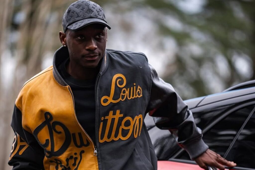 Colegii lui Radu Drăgușin au făcut accident înainte de meciul lui Tottenham din Liga Campionilor