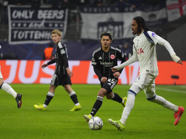 Frankfurt -2. Englezii au obținut biletele pentru optimile Champions League