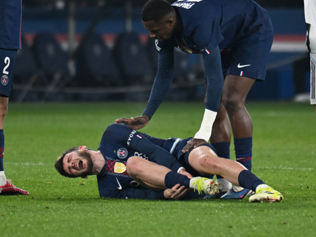 Cât va lipsi Kvaratskhelia de la PSG, după accidentarea ”horror” din Liga Campionilor