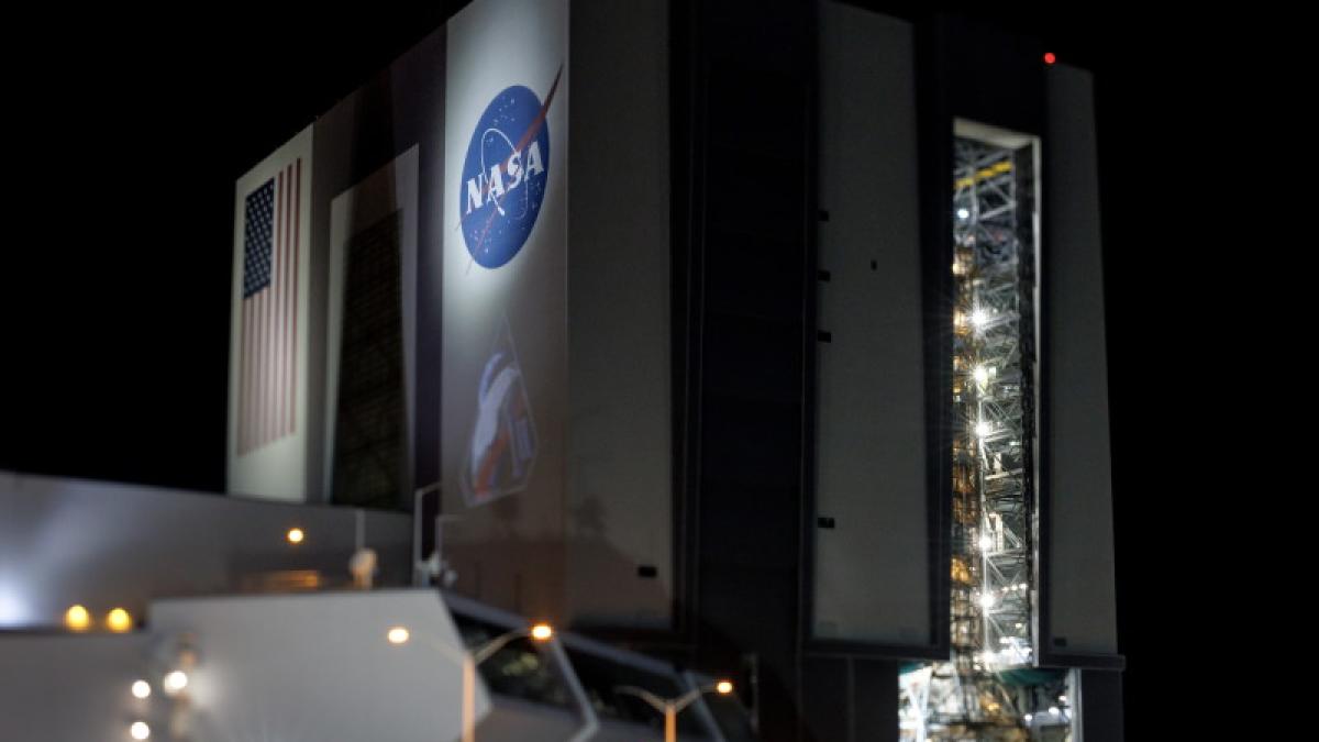 NASA amână lansarea misiunii Artemis 2. Care este cauza