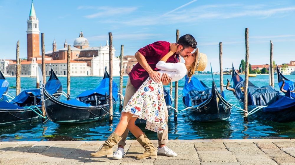 Cele mai romantice destinații din lume pentru o escapadă de Ziua Îndrăgostiților. Unde poți merge alături de partener