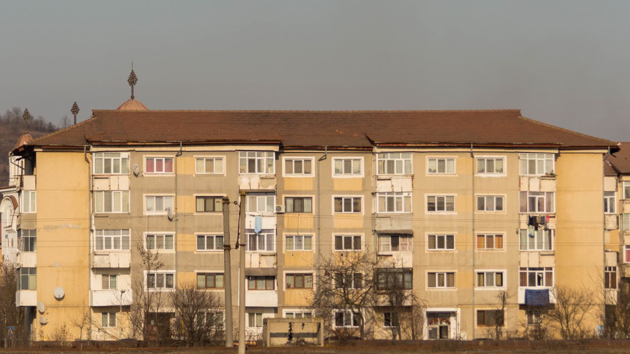 Proiect: Instalarea de lifturi la blocurile cu 4 etaje. ”Scările devin o barieră pentru o viață normală a vârstnicilor”