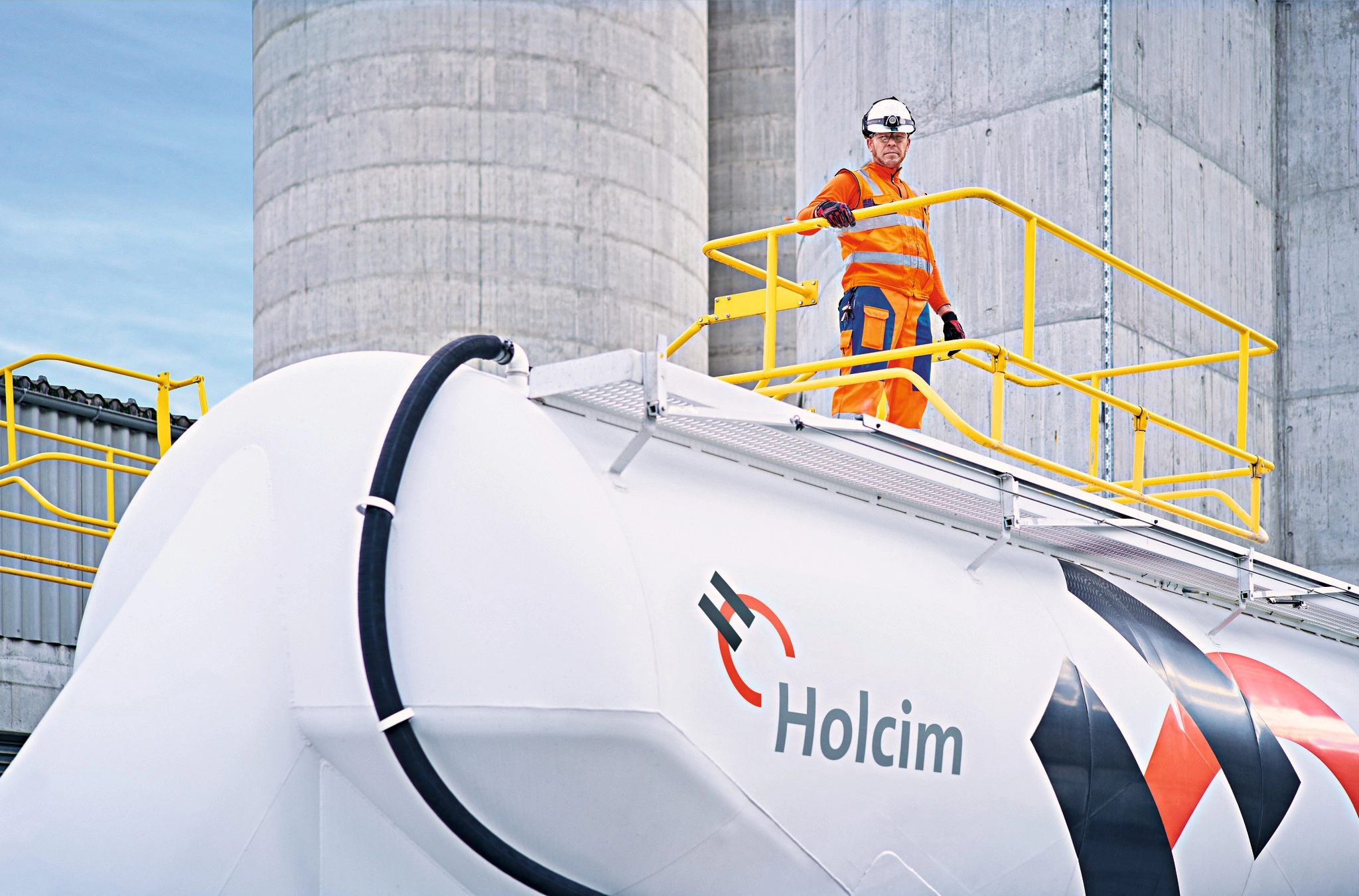 Holcim Romania acquires granite quarry operator Uranus Pluton SRL