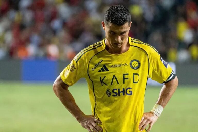 Scandalul ia proporții! Liga îi dă replica, Cristiano refuză din nou să joace!