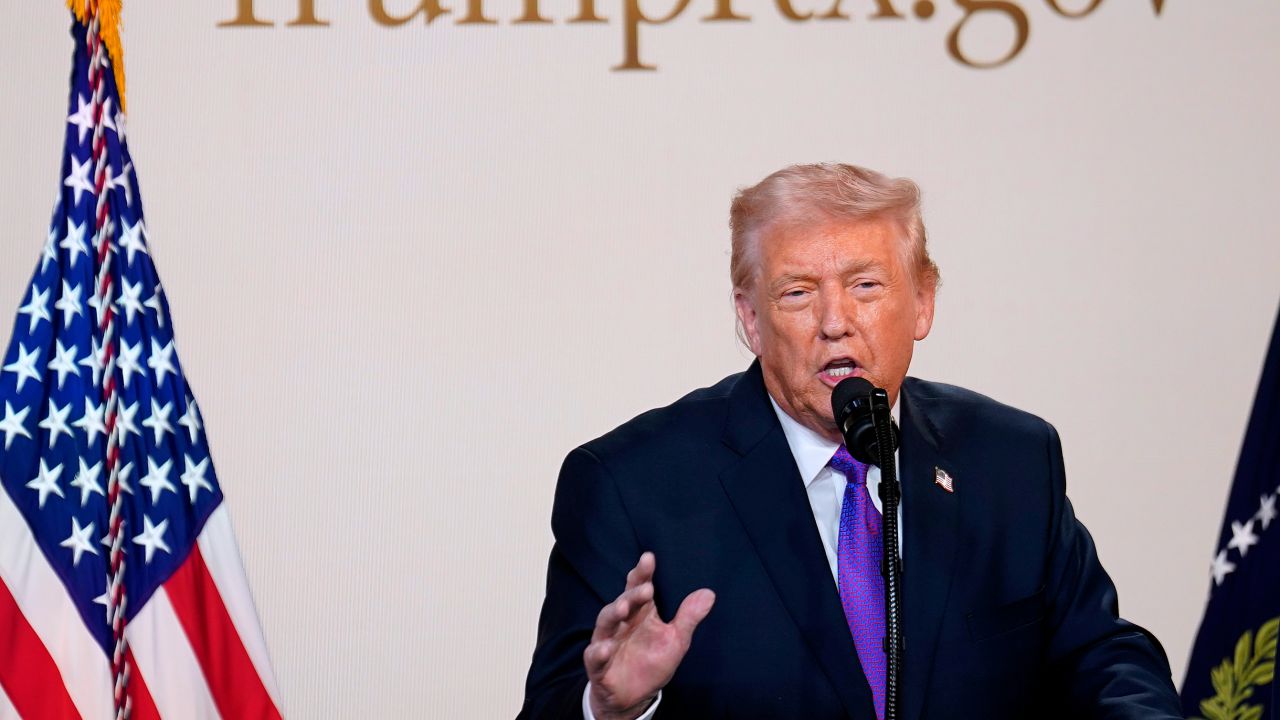 Trump forțează pentru acord între Kiev și Moscova. Ucrainenii ar putea avea alegeri și un referendum pentru pace simultan