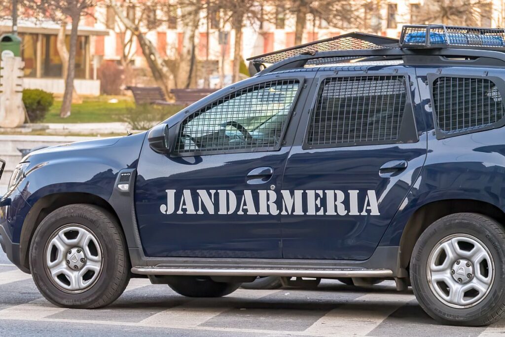 Dosar penal după ce a vrut să mituiască jandarmii la Dinamo