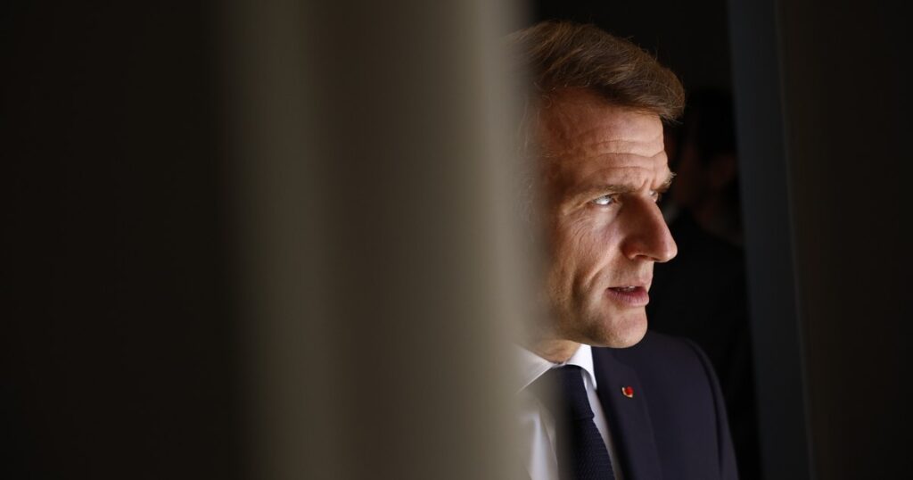 Macron spune că reluarea dialogului cu Putin „nu este o chestiune de zile”: „Lucrurile se pregătesc”