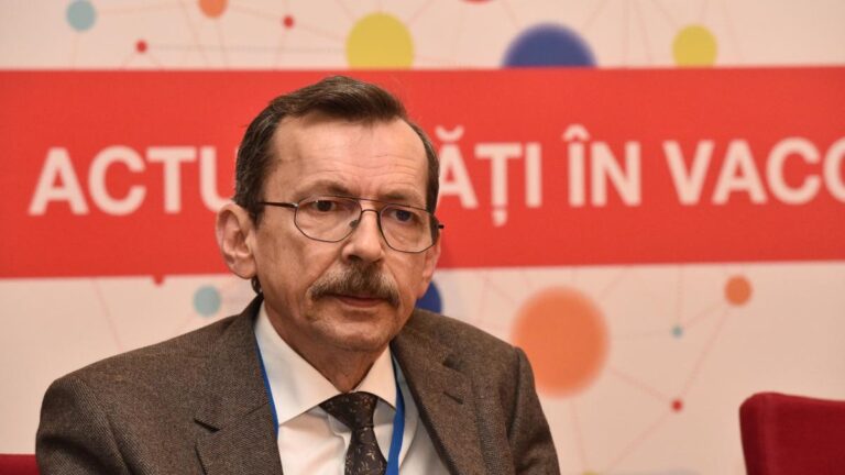 Vaccinarea, între mit și realitate. Epidemiologul Emilian Popovici explică ce se întâmpla pe vremuri
