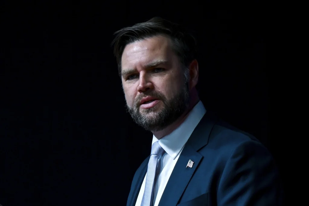 JD Vance: Iranul nu a acceptat anumite „linii roşii” stabilite de Trump