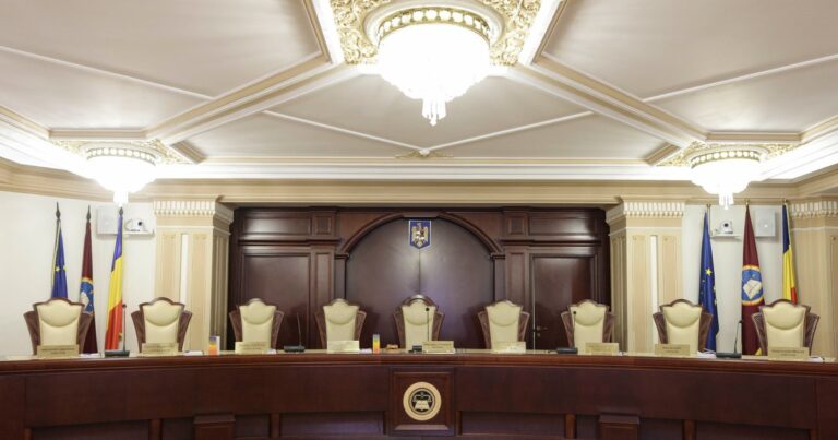 Miercuri are loc a şasea şedinţă a CCR, pe tema pensiilor de serviciu ale magistraţilor. Prezenţa judecătorului Gheorghe Stan, din nou incertă