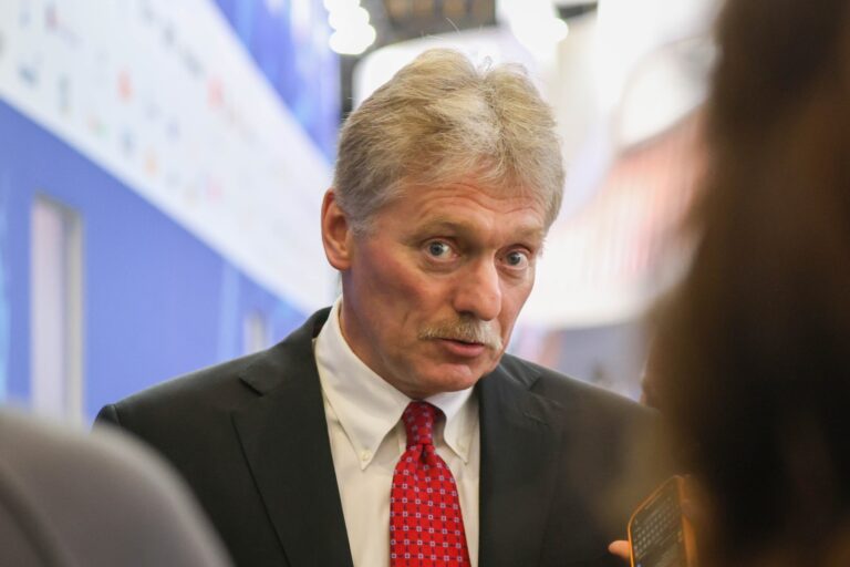 Sancțiunile împiedică dezvoltarea relațiilor economice dintre SUA și Rusia, spune Kremlinul