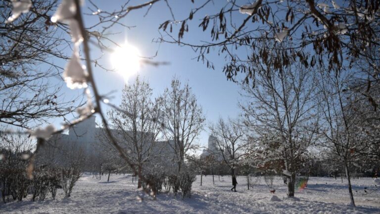 Urmează o zi de ger în toată țara. Anunțul meteorologilor. ”Vremea va deveni deosebit de rece”