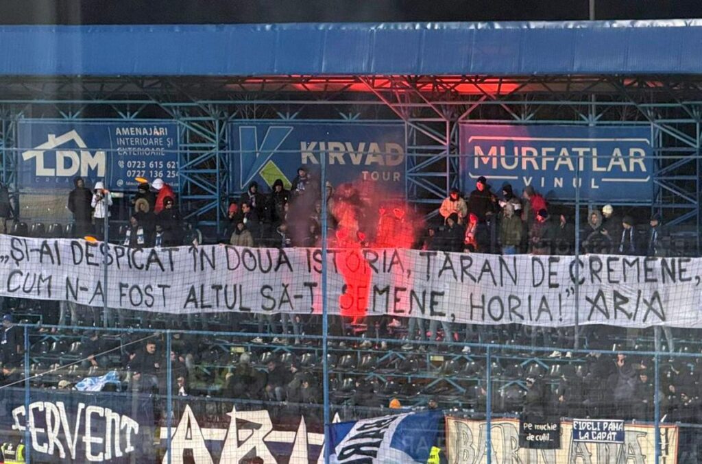 6 lucruri care nu s-au văzut la TV » Ce au strigat fanii veniți la Constanța după ce elevii lui „Pancone” și-au asigurat prezența în play-off!
