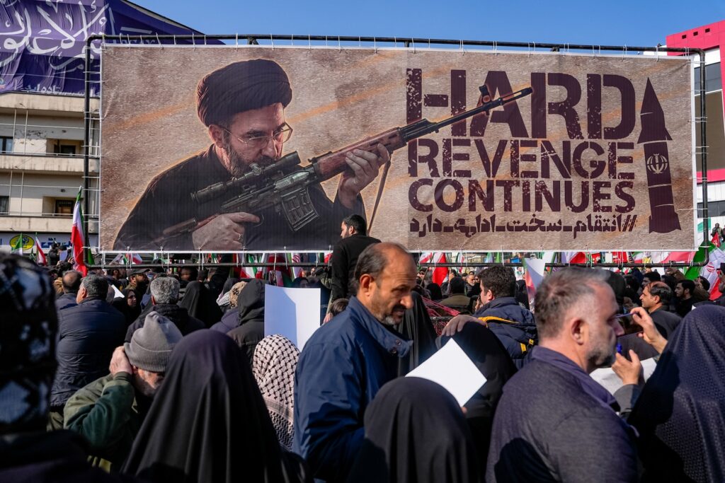 Iranul respinge afirmația lui Trump că forțele sale militare au fost anihilate. „Atunci de ce strâmtoarea Ormuz este încă închisă?”