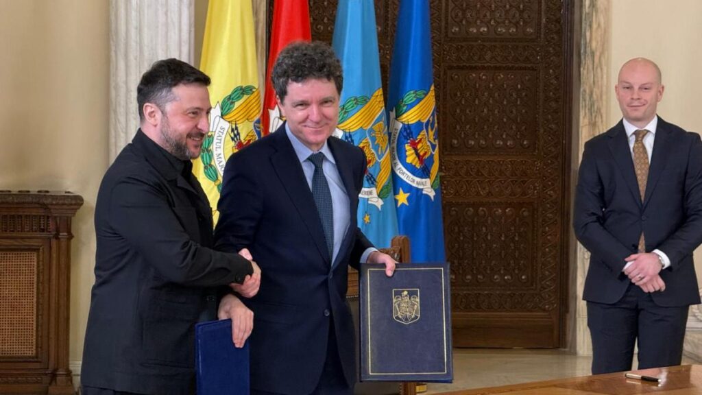 Bogdan Chirieac remarcă o schimbare față de România la Volodimir Zelenski, după 4 ani de război