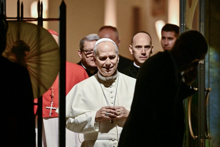 Papa Leon respinge invocarea religiei pentru inițierea războaielor: „Dumnezeu nu poate fi înrolat de către tenebre”
