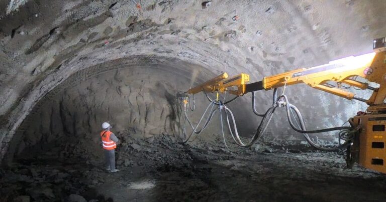 Tunelurile Autostrăzii Lugoj–Deva prind contur. Secțiunea Margina–Holdea a trecut de jumătatea drumului, anunță șeful CNAIR: „Stadiu fizic este de 56%”