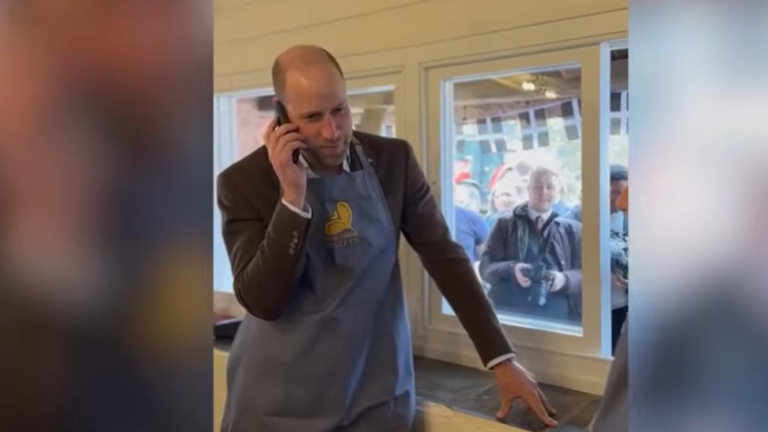 Prințul William a încurcat o comandă la telefon și a stârnit hohote de râs