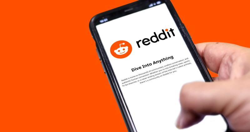 Platforma online Reddit anunță măsuri pentru combaterea boților