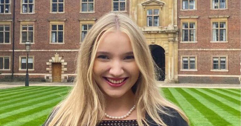 Descoperirea româncei de la Cambridge care schimbă politica: „minoritățile gălăgioase determină deciziile politicienilor“