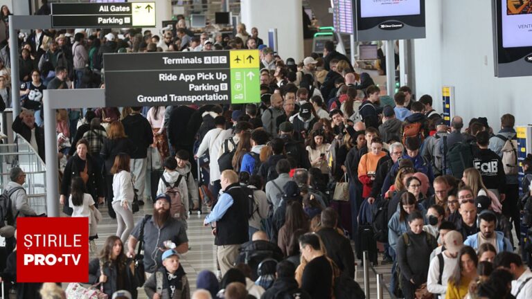 Blocajul parţial al administraţiei americane a devenit cel mai îndelungat din istoria SUA. Aeroporturile sunt în haos