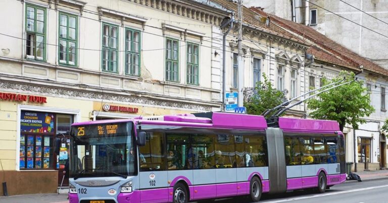 Traseul liniei M21 care leagă comuna Florești de Cluj-Napoca se schimbă. Călătorii sunt sfătuiți să fie atenți la stații