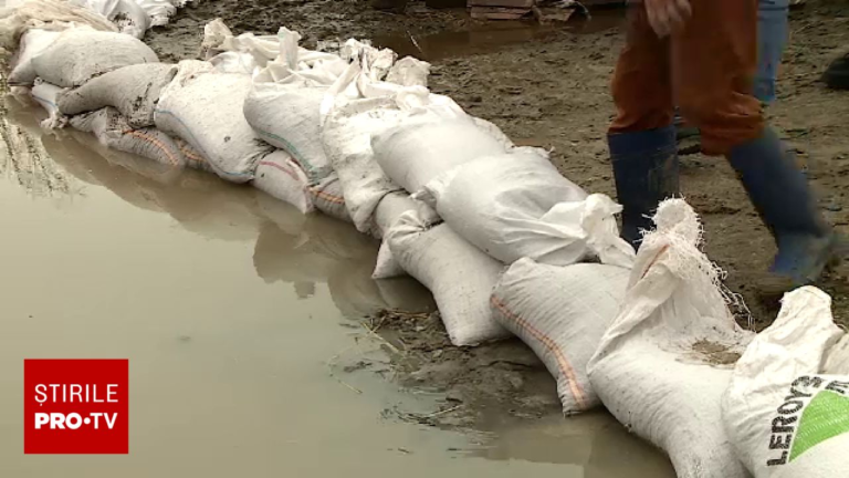 Cod portocaliu de viituri în zona Moldovei. Alertă de inundații pe râuri din alte 15 județe | HARTĂ